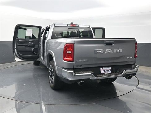 Used 2025 RAM 1500 Laramie image 53