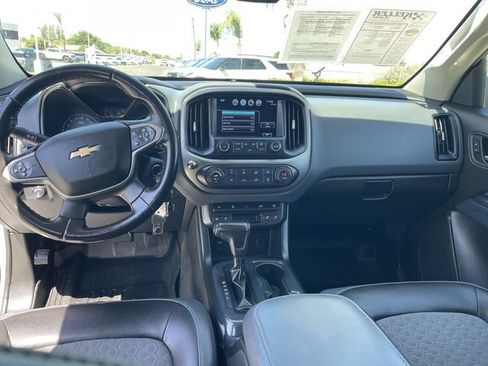 Used 2017 Chevrolet Colorado Z71 AWD/4WD image 18