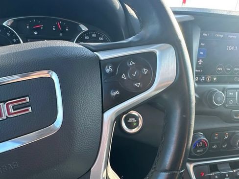 Used 2024 GMC Terrain SLT AWD/4WD image 23