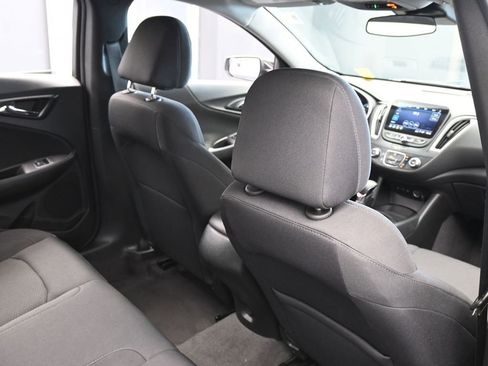 Used 2024 Chevrolet Malibu RS image 40