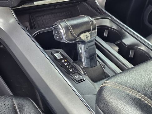 Used 2022 Ford F150 Lariat w/ Equipment Group 502A High image 25