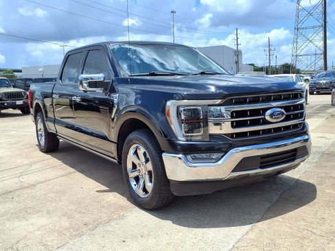 Used 2021 Ford F150 Lariat w/ Equipment Group 502A High RWD image 2