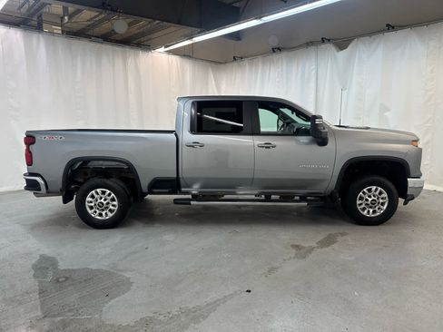 Certified 2025 Chevrolet Silverado 2500 LT w/ Convenience Package image 7