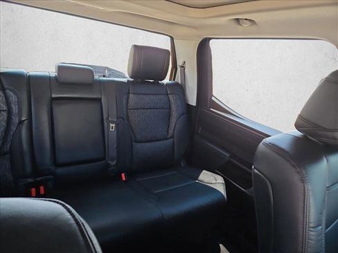 Used 2023 Toyota Tundra Limited AWD/4WD image 7