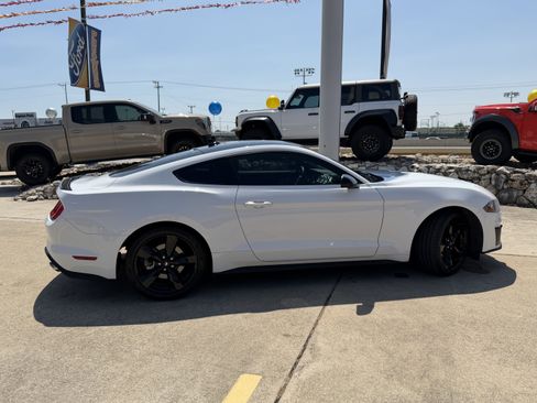 Certified 2021 Ford Mustang Premium w/ Black Accent Package RWD image 4