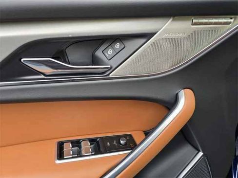 New 2026 Jaguar F-PACE R-Dynamic S AWD/4WD image 28