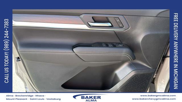 New 2027 GMC Terrain Elevation w/ Technology Package II AWD/4WD image 19