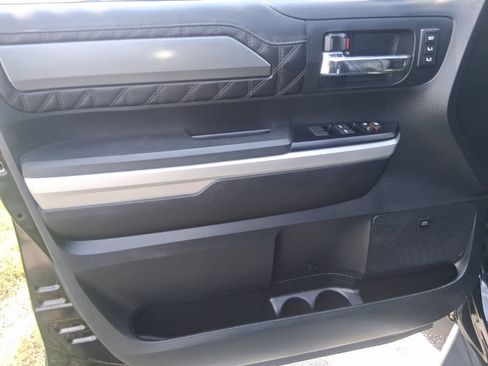 Used 2017 Toyota Tundra Platinum AWD/4WD image 10