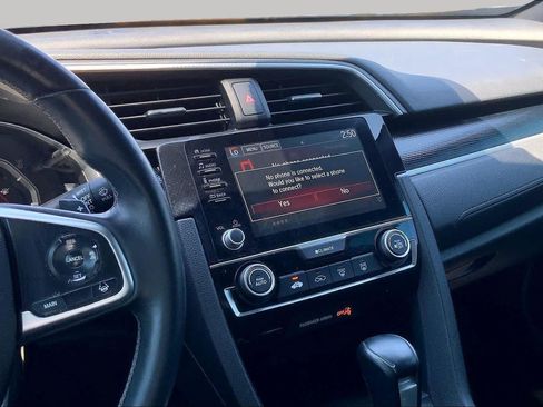 Used 2020 Honda Civic Sport image 7