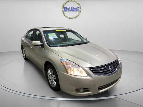 Used 2010 Nissan Altima 2.5 SL w/ SL Pkg FWD image 5