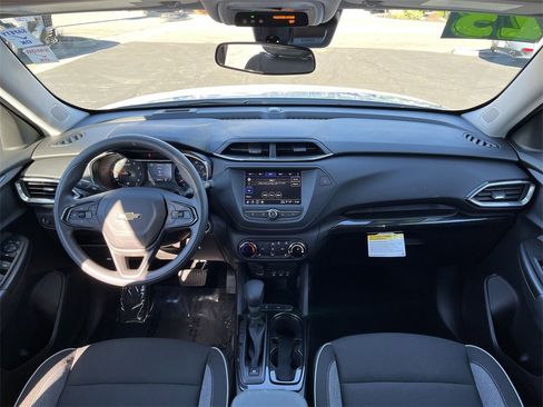 Used 2023 Chevrolet TrailBlazer LT image 20
