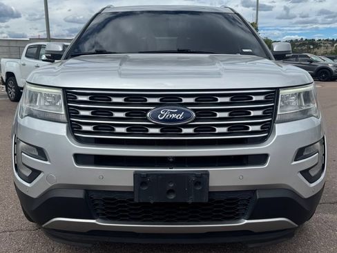 Used 2017 Ford Explorer Limited AWD/4WD image 2