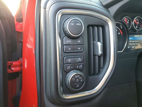 Used 2022 Chevrolet Silverado 1500 LT Trail Boss w/ Safety Package image 10