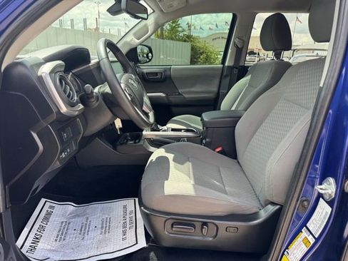 Used 2022 Toyota Tacoma SR5 image 10