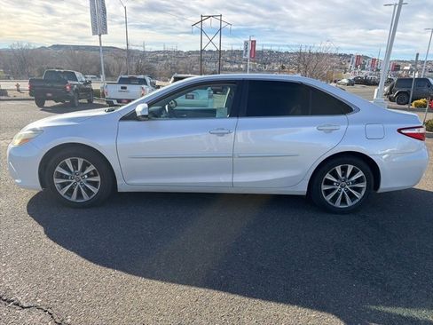 Used 2016 Toyota Camry XLE image 4