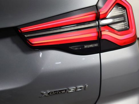 Used 2024 BMW X3 xDrive30i w/ Convenience Package image 44