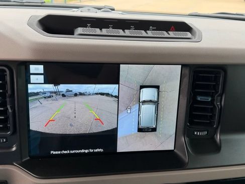 Used 2022 Ford Bronco Wildtrak AWD/4WD image 38