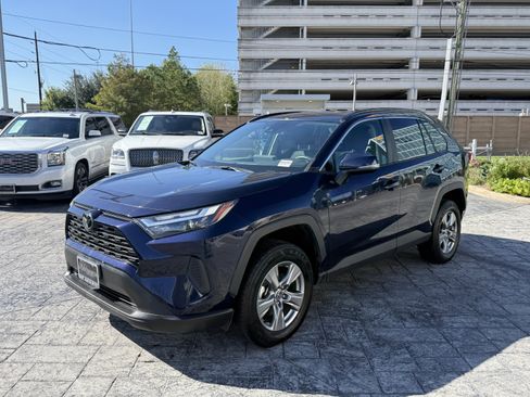Used 2024 Toyota RAV4 XLE image 3