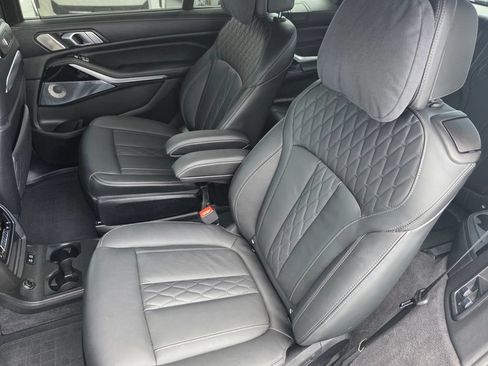 Certified 2025 BMW ALPINA XB7 AWD/4WD image 13
