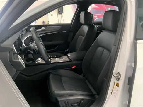 Used 2025 Audi A6 Premium Plus w/ Premium Plus Package image 10