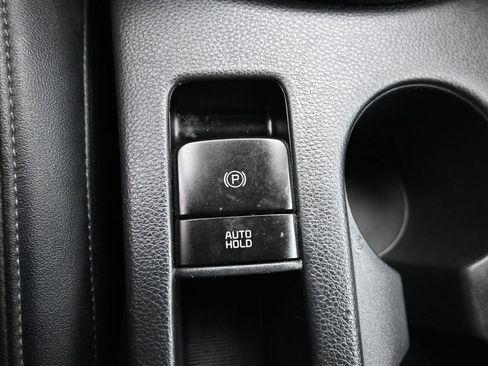 Used 2024 Kia Seltos SX w/ SX Sunroof Package AWD/4WD image 13