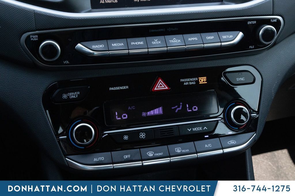 Used 2017 Hyundai Ioniq SEL FWD image 12