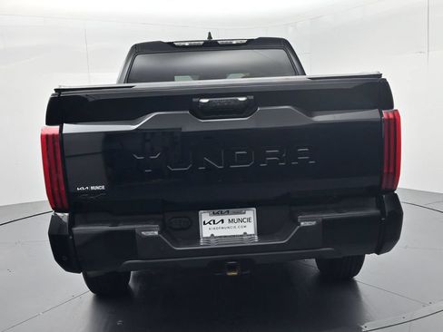 Used 2025 Toyota Tundra SR5 w/ SR5 Convenience Package AWD/4WD image 7