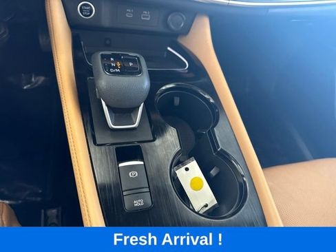 Used 2021 Nissan Rogue Platinum FWD image 8
