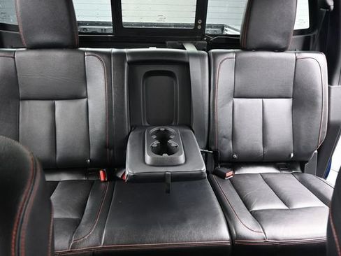 Used 2021 Nissan Titan PRO-4X w/ Pro-4x Convenience Package AWD/4WD image 17