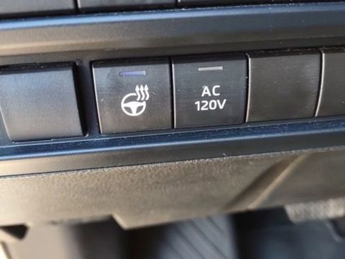 Used 2023 Toyota Tundra Limited AWD/4WD image 15