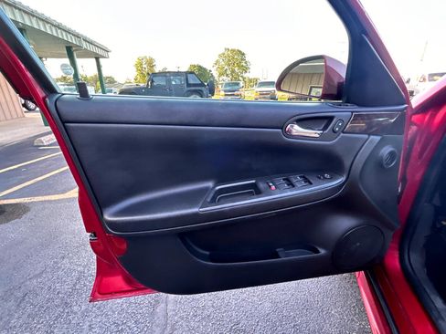 Used 2015 Chevrolet Impala LTZ image 14