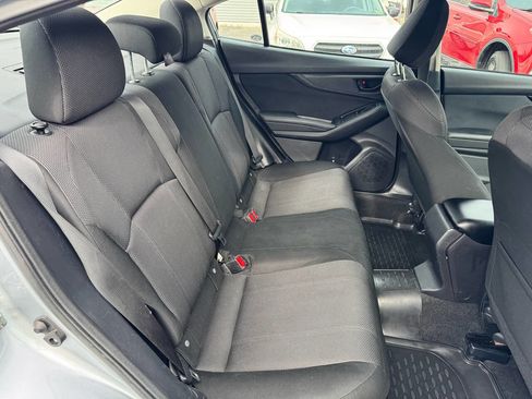 Used 2018 Subaru Impreza 2.0i Premium image 23