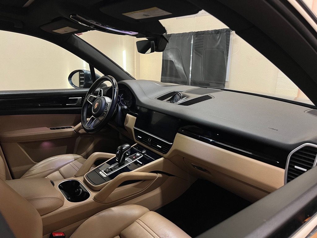 Used 2019 Porsche Cayenne S AWD/4WD image 13