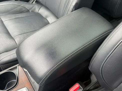 Used 2021 Subaru Ascent Touring image 34