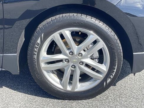 Used 2019 Chevrolet Equinox Premier image 10