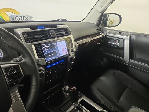 Used 2020 Toyota 4Runner Limited image 25