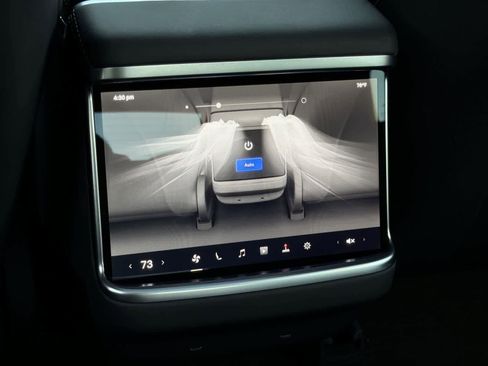 Used 2025 Tesla Model S image 28