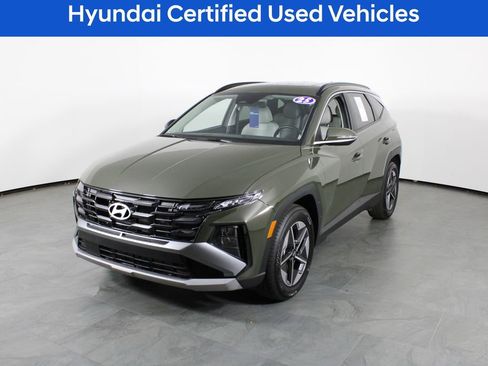 Certified 2025 Hyundai Tucson SEL image 2