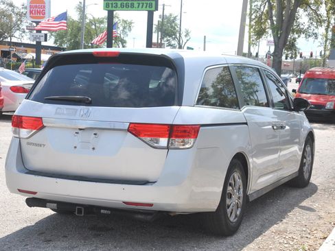 Used 2014 Honda Odyssey LX image 9