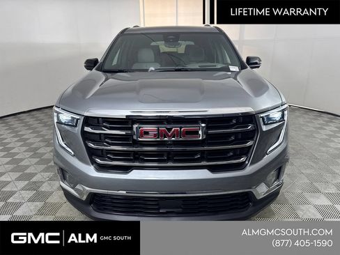 New 2026 GMC Acadia Elevation w/ Elevation Premium Package FWD image 3