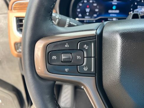 Used 2023 Chevrolet Tahoe High Country w/ Advanced Technology Package AWD/4WD image 51