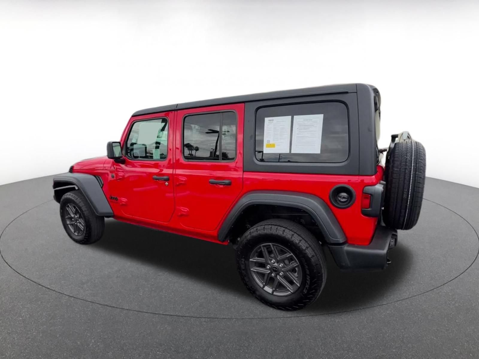 Used 2025 Jeep Wrangler Unlimited Sport AWD/4WD image 9