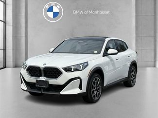 Used 2025 BMW X2 xDrive28i w/ Premium Package AWD/4WD video 1