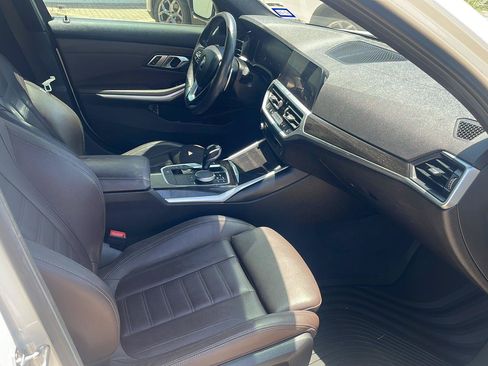 Used 2020 BMW 330i Sedan w/ Premium Package RWD image 2