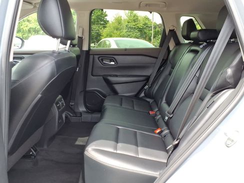 Certified 2023 Nissan Rogue SV w/ SV Premium B Package AWD/4WD image 13