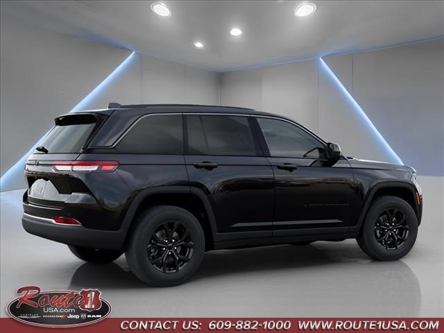New 2026 Jeep Grand Cherokee Altitude AWD/4WD image 5