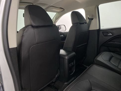 Used 2018 GMC Canyon Denali image 15