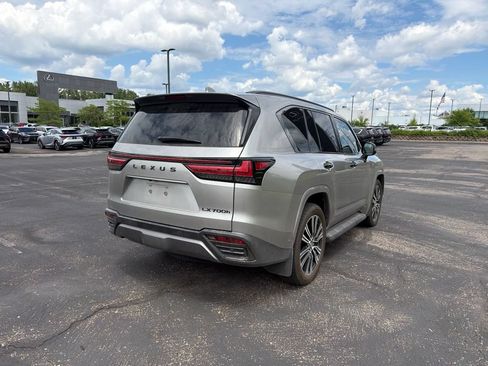 Used 2025 Lexus LX 700h Luxury w/ Appearance Package AWD/4WD image 20
