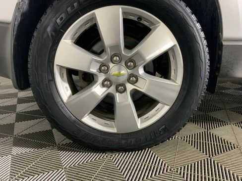 Used 2012 Chevrolet Traverse LT w/ All-Star Edition image 40