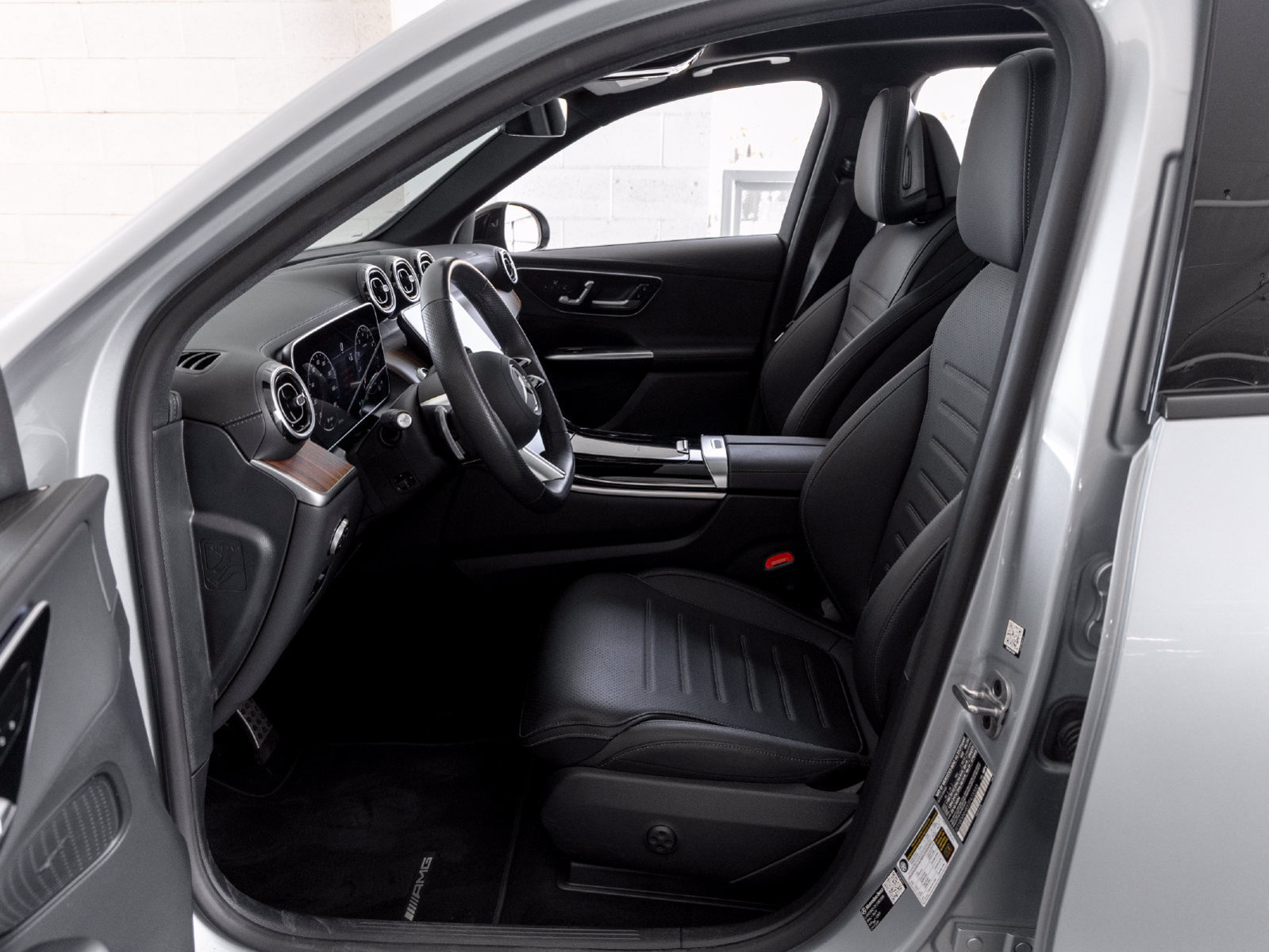 Certified 2026 Mercedes-Benz GLC 300 4MATIC image 11
